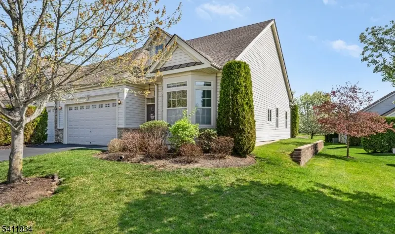 540 Edward St., Lopatcong, NJ 08865 - #2