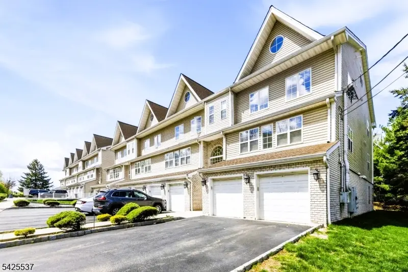 30 Mountain Ave #9B 8, Paterson, NJ 07501 - #1