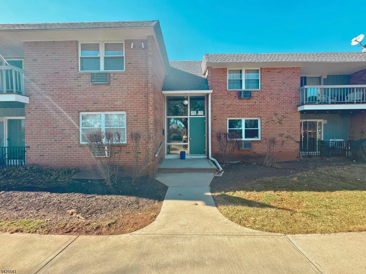 806 Eves Dr #2H, Hillsborough, NJ 08844 - #1