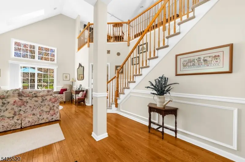 1 Westgate Dr, Clinton, NJ 08801 - #3