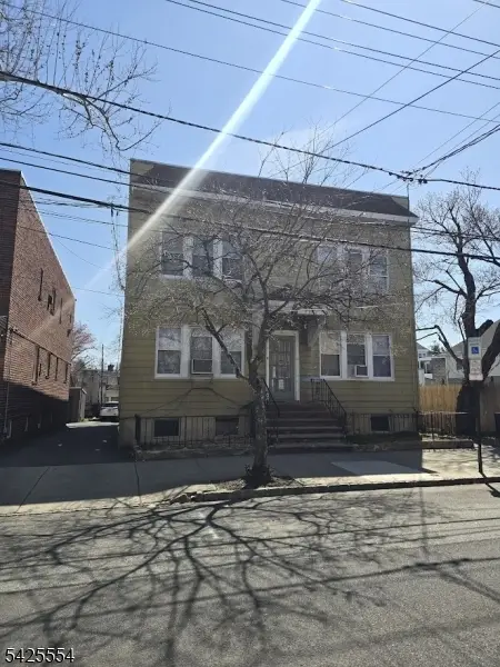 12 Frederick St, Silver Lake, NJ 07109 - #3