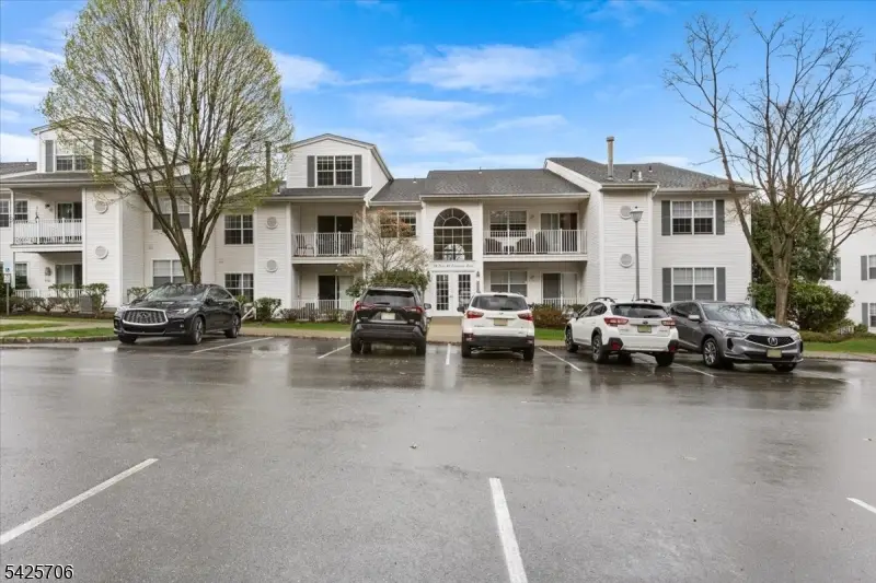 75 Crestview Ln, Mount Arlington, NJ 07856 - #1