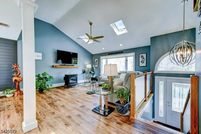 61 Lakeside Dr Nw, Vernon, NJ 07461 - #3