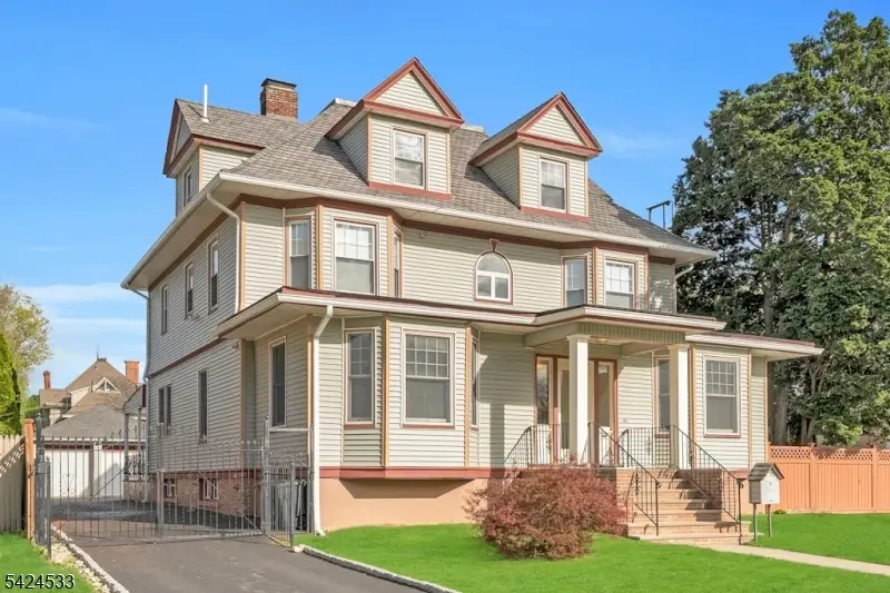 60 Hawthorne Ave, East Orange, NJ 07018 - #1