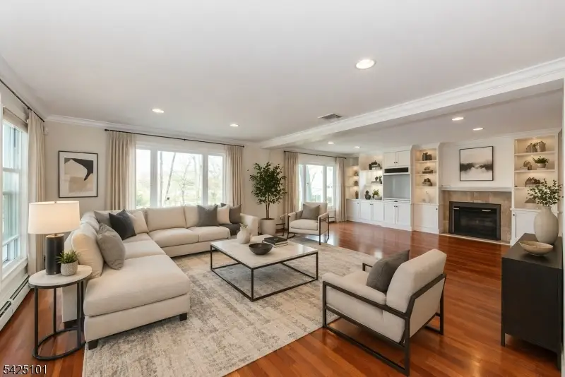 7 Fernwood Trl, Mountain Lakes, NJ 07046 - #3