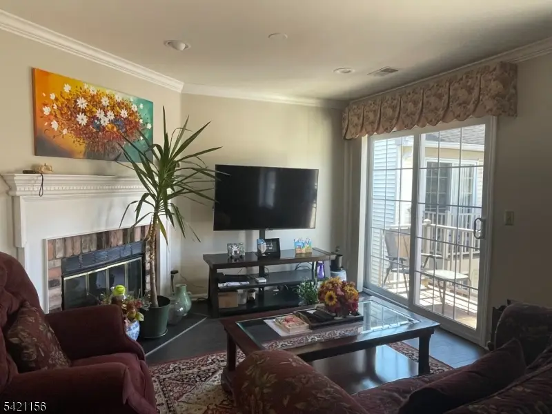 28 Commonwealth Dr, Bernards, NJ 07920 - #2