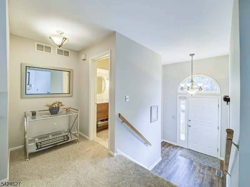 4 Erin Way, Lincoln Park, NJ 07035 - #2