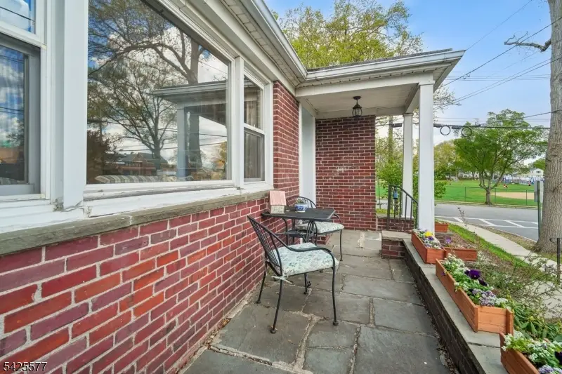 5 Swayze St, Pleasantdale, NJ 07052 - #3