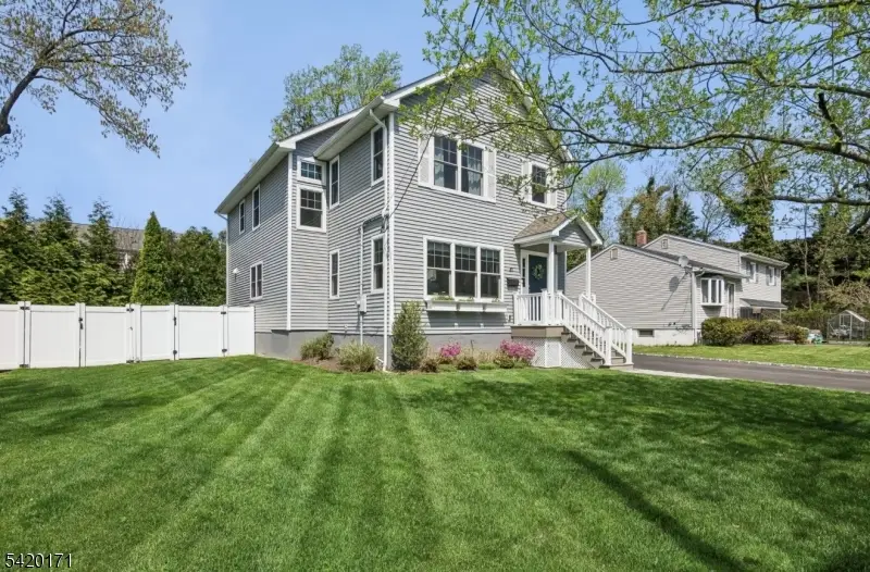 41 Milton Ave, Summit, NJ 07901 - #1