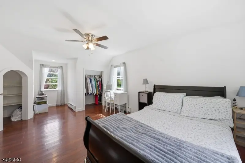 32 Pine Hill Rd, Mahwah, NJ 07430 - #3