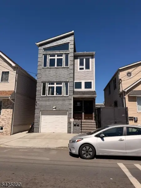 12 Rome St, Newark, NJ 07105 - #1