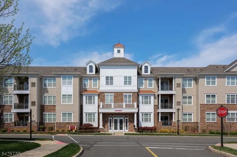 5110 Enclave Cir #5110, Franklin, NJ 08873 - #1