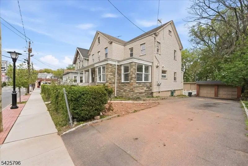 41 Mitchell St, West Orange, NJ 07052 - #3