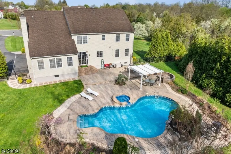 5 Rigger Ct, Flagtown, NJ 08844 - #3