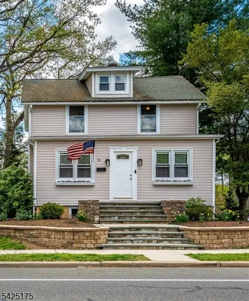 35 Edgewood Ter, South Bound Brook, NJ 08880 - #1