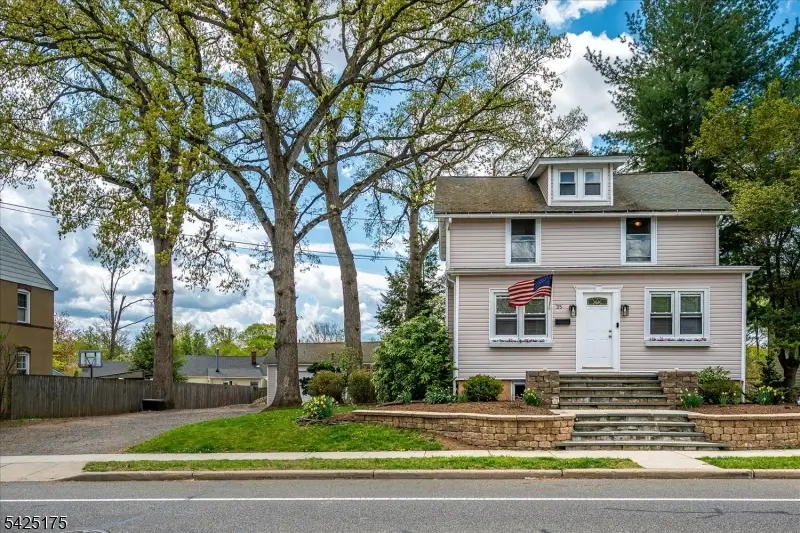 35 Edgewood Ter, South Bound Brook, NJ 08880 - #2