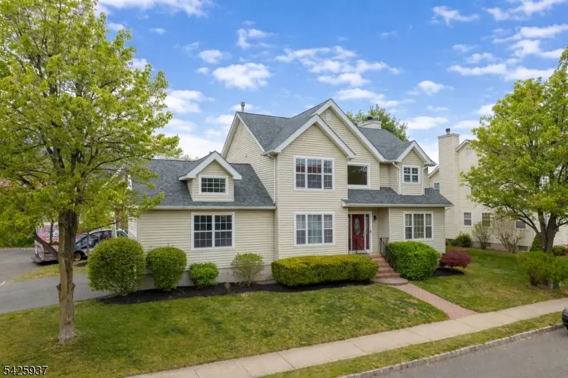 82 Nostrand Rd, Hillsborough, NJ 08844 - #3