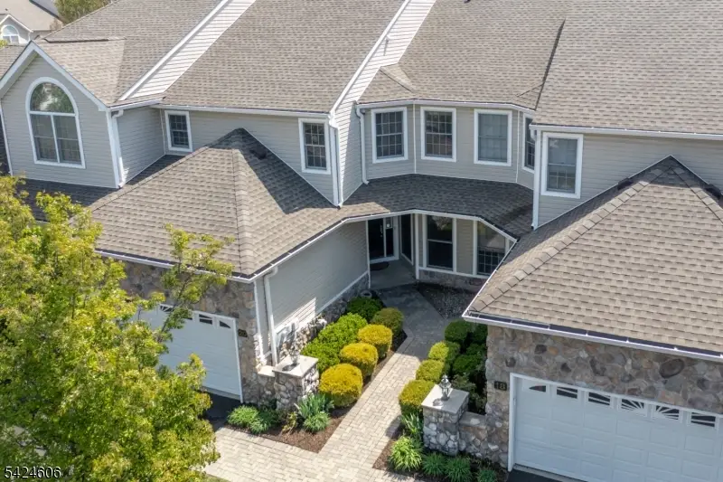 20 Pine Valley Rd, Livingston, NJ 07039 - #1