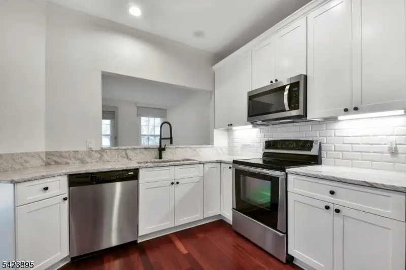 5 Mallard Lane, The Hills, NJ 07921 - #3