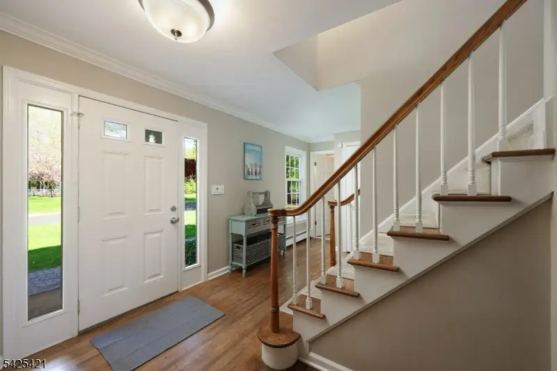 19 Eton Pl, Bernards, NJ 07920 - #2