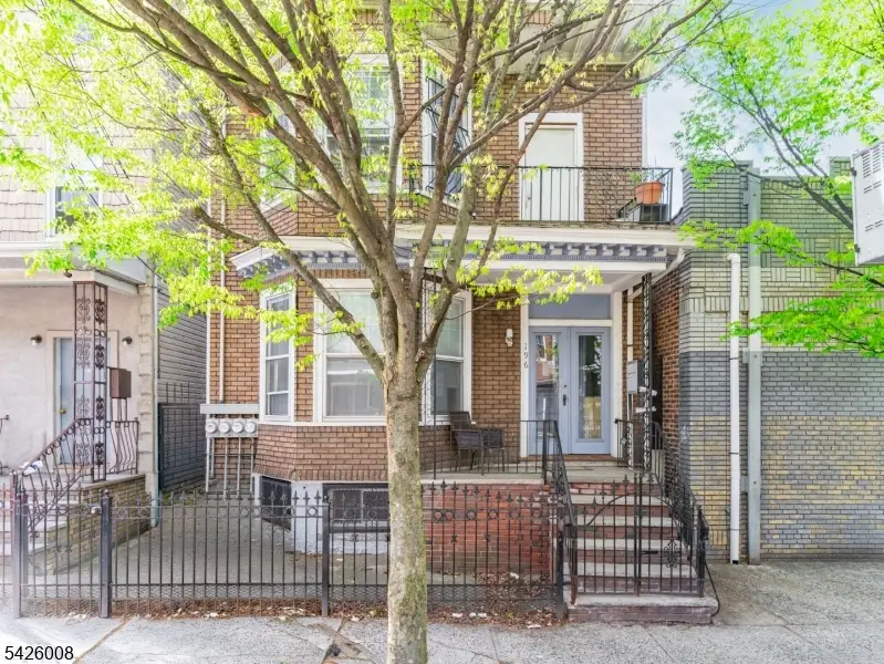 196 Sussex Ave, Newark, NJ 07103 - #1