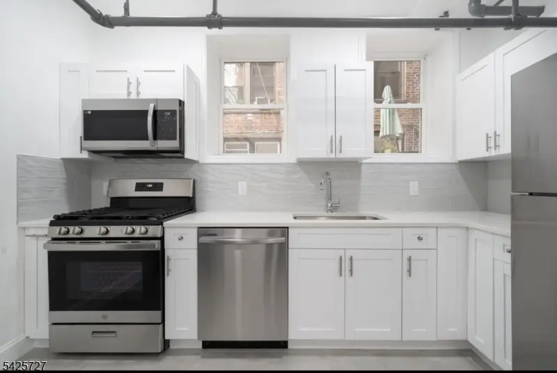 340 Fairmount Ave #C3, Jersey City, NJ 07306 - #1