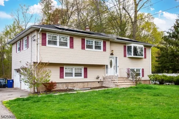 17 Cole Rd, Fairfield Twp., NJ 07004