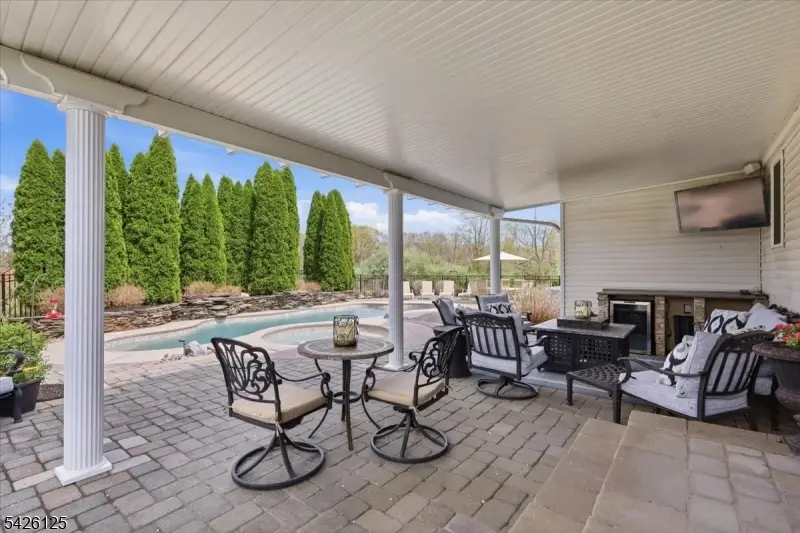 100 Distillery Rd, Readington, NJ 08889 - #1