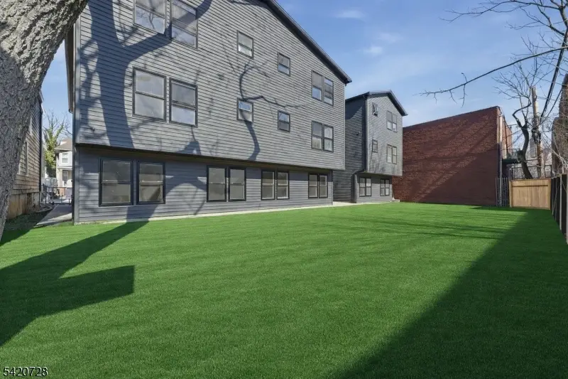 130 N 17th St, East Orange, NJ 07017 - #3