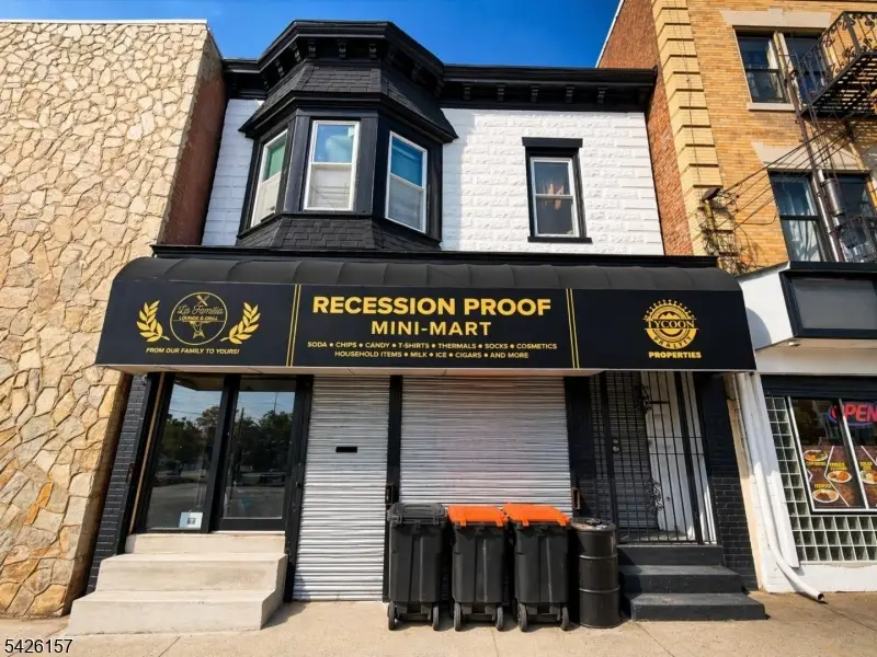 319 16th Ave, Newark, NJ 07103 - #1