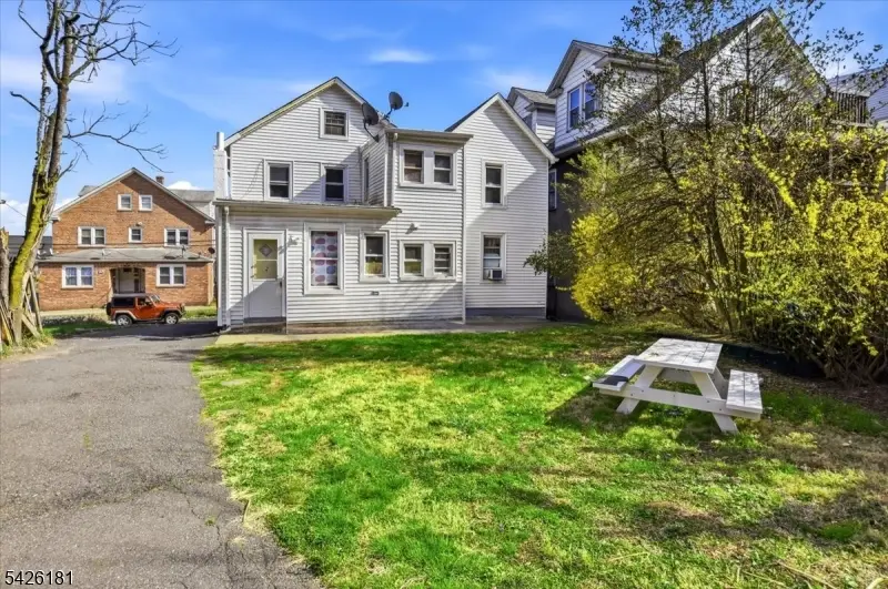 26 Orchard St, Summit, NJ 07901 - #2
