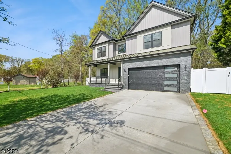 136 Irwin St, Springfield, NJ 07081 - #2