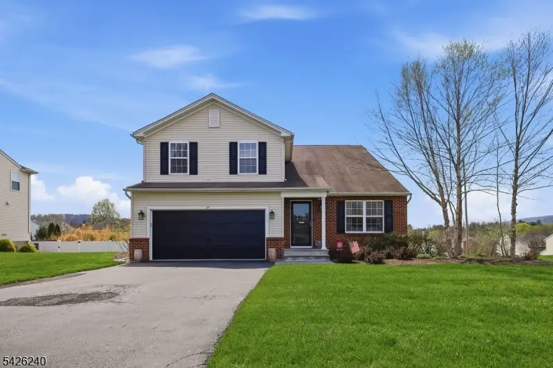 27 Lambert St, Washington, NJ 07882 - #1