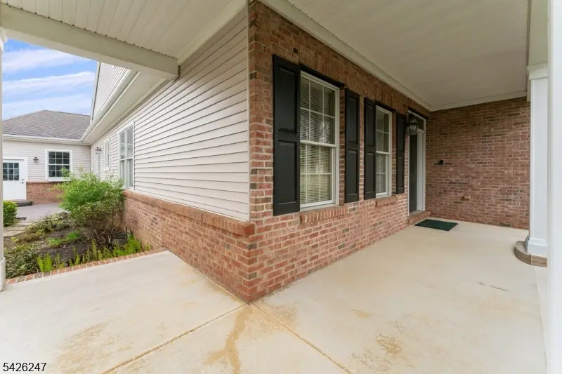 43 Falcon Way, Washington, NJ 07882 - #2