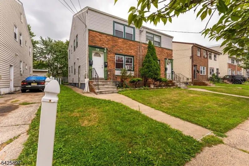 718-722 Thomas St, Elizabeth, NJ 07202 - #1