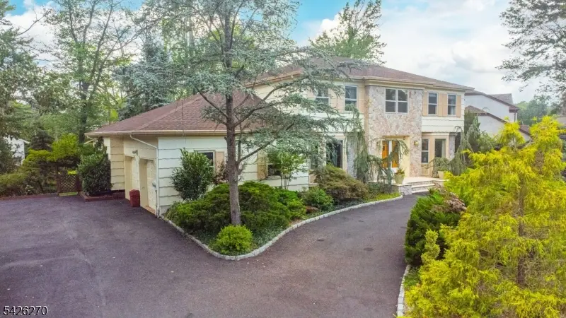 9 Puddingstone Way, Florham Park, NJ 07932 - #3