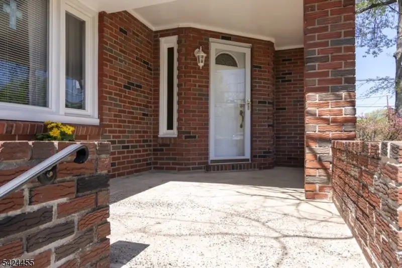 124 Chestnut St, Bradley Gardens, NJ 08807 - #3