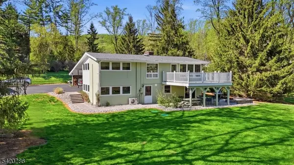 9 Springtown Rd, Readington Twp., NJ 08889