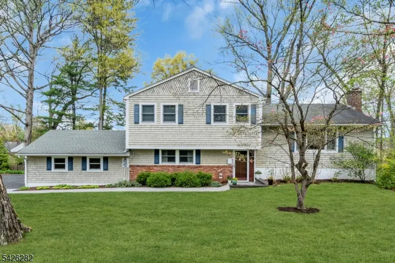 51 Chestnut St, New Providence, NJ 07974 - #1