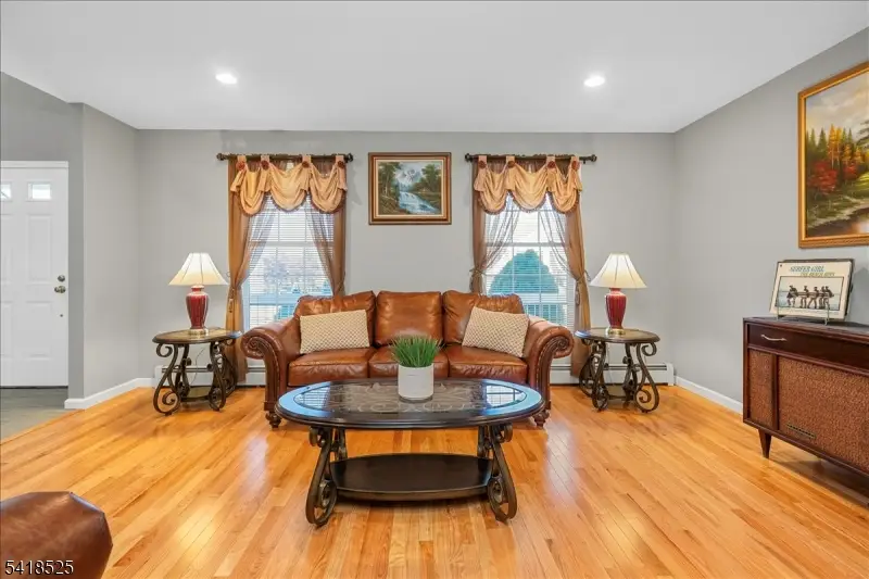 3 Magnolia Ct, Succasunna, NJ 07876 - #3