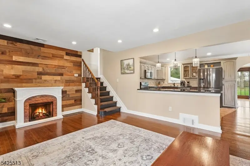 57 Sherwood Rd, Springfield, NJ 07081 - #3