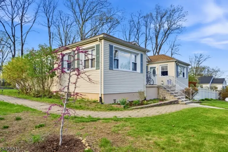 7 Valley Rd, Randolph, NJ 07869 - #3