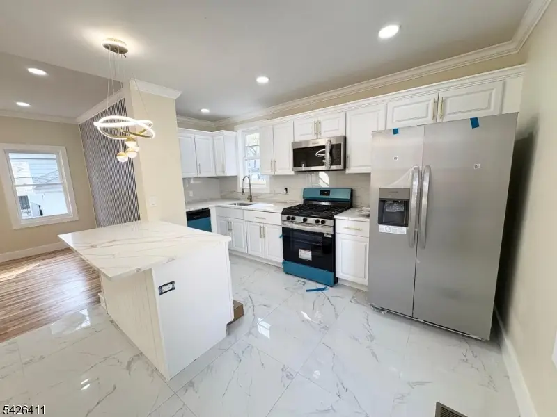 87 Pine Grove Ter, Newark, NJ 07106 - #2