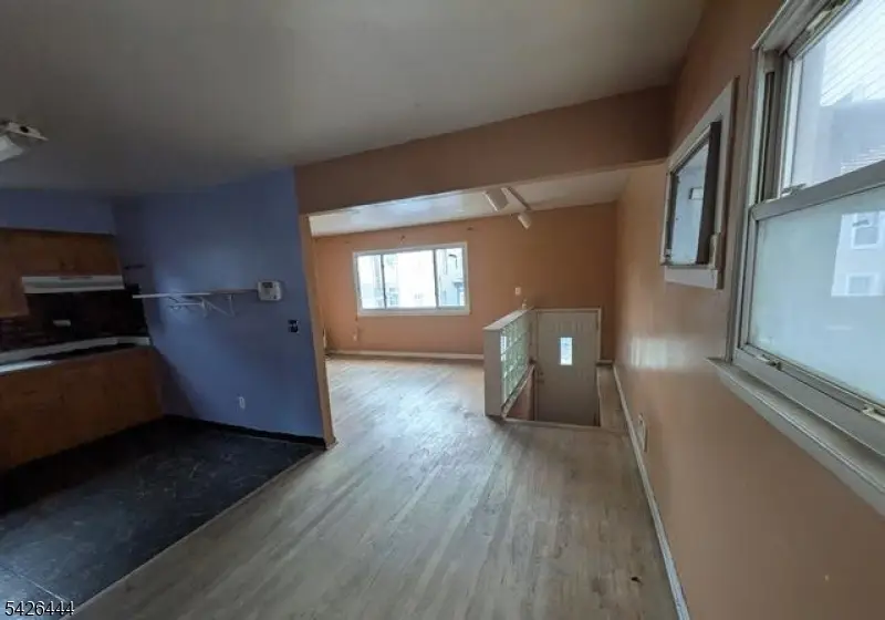 1437 Gehr Pl, North Bergen, NJ 07047 - #3