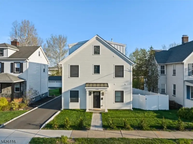 426 Millburn Ave #A, Millburn, NJ 07041 - #3