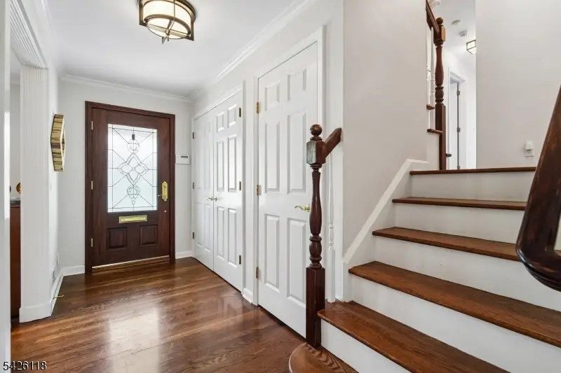 28 Coleridge Road, Short Hills, NJ 07078 - #3