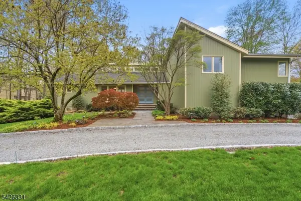 2 Exeter Ln, Morris Twp., NJ 07960