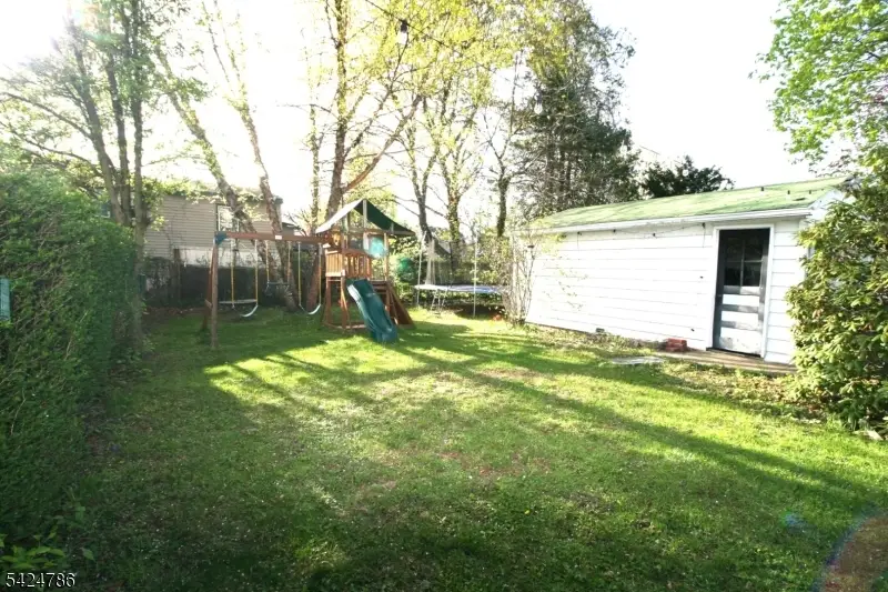 37 Beach St, Rockaway, NJ 07866 - #2