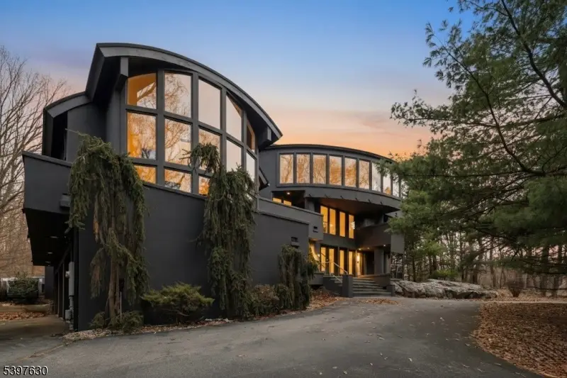 12 Smoke Rise Rd, Kinnelon, NJ 07405 - #1