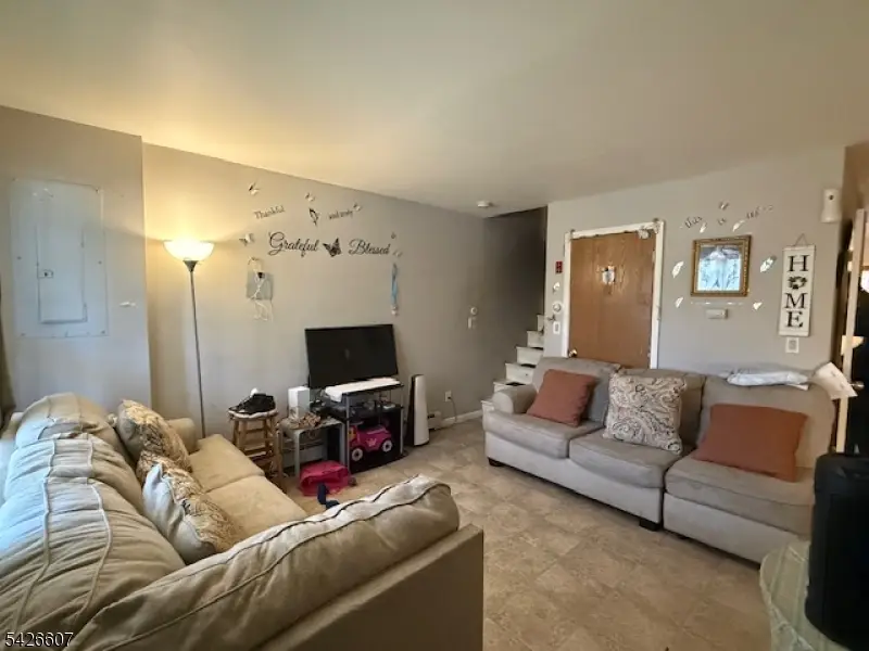 290 Bergen St #2, Newark, NJ 07103 - #2